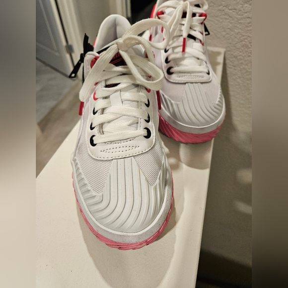 WOMEN'S SNEAKERS PUMA KARL LAGERFELD SIZE 7 - Picture 3 of 6